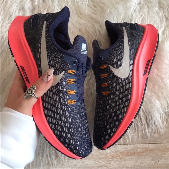 NWT Nike ZM Pegasus 35 Flyease - Picture 2 of 8